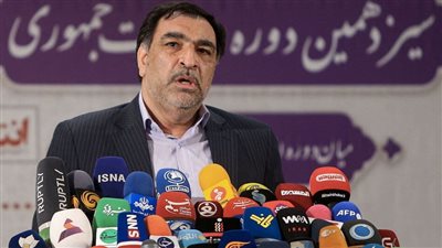 وفاة عادل آذر أحد مستشاري الرئيس الإيراني بنوبة قلبية