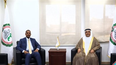 رئيس البرلمان العربي يناشد المجتمع الدولي بالتدخل لمساعدة الصومال في أزمة الجفاف والمجاعة