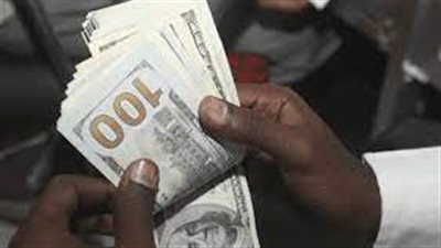تراجع سعر الدولار اليوم الإثنين في السودان بتعاملات البنوك