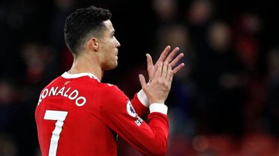 كريستيانو رونالدو خارج تشكيلة فريقه مانشستر يونايتد.. فما مصير النجم البرتغالي؟