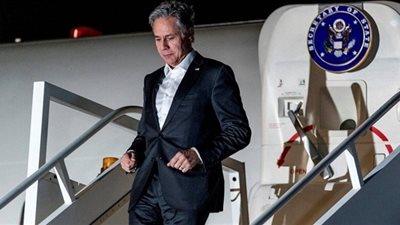 وزير الخارجية الأمريكي يصل جنوب إفريقيا في مستهل جولته الإفريقية