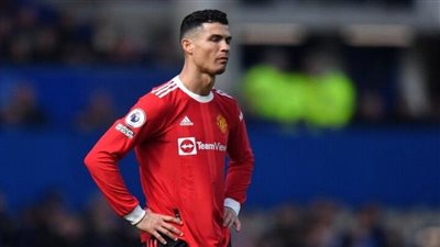 صحيفة: غضب لاعبي مانشستر يونايتد من تصرفات البرتغالي 