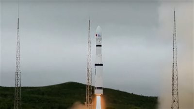  إطلاق 16 قمرا صناعيا صينيا إلى مدارات الأرض بنجاح
