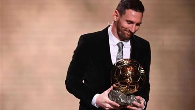 لأول مرة.. ميسى ونيمار خارج قائمة المرشحين للكرة الذهبية