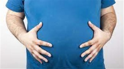 خبراء يكشفون عن ارتباط دهون البطن بزيادة خطر الإصابة بمشكلات صحية
