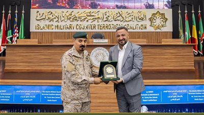 الإعلامي طارق أبوزينب: التحالف الاسلامي العسكري لمحاربة الإرهاب يؤدي دورًا إقليمًا ودوليًا محوريًا