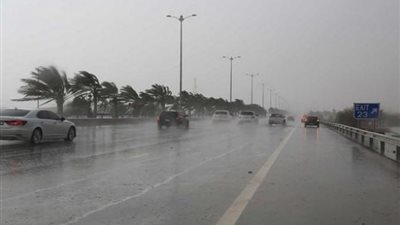 الإمارات تعلن انتهاء الحالة الجوية