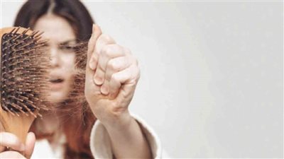 خبير: أربعة أطعمة فعالة بشكل خاص عندما يتعلق الأمر بتساقط الشعر