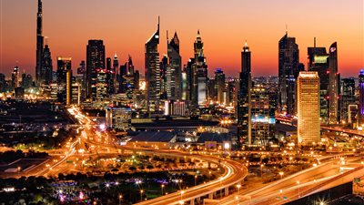 الإمارات تتجاوز المعدل العالمي في 11 مؤشرًا حول أفضل الوجهات للمغتربين