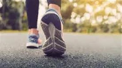 باحثون يكشفون آثار الجلوس مقابل الوقوف أو المشي على مقاييس صحة القلب