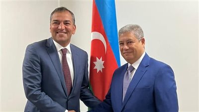 السفير المصري في أذربيجان يلتقي رئيس وكالة السياحة الحكومية