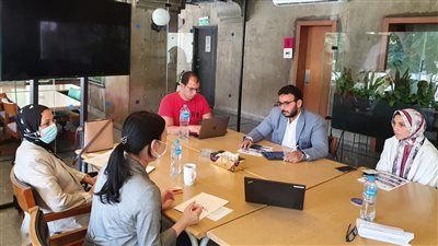 وفد من هيئة التجارة الخارجية اليابانية يبحث مع شركة مصرية وسائل التعاون المشترك 