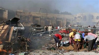 الصومال.. استمرار الاشتباكات بين حركة الشباب والشرطة بفندق في مقديشيو