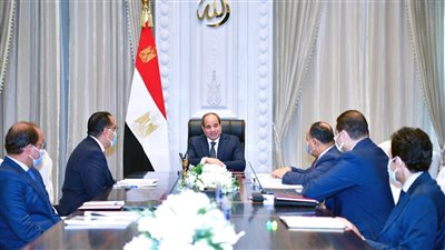 الرئيس السيسي يتابع السياسات المالية وتطور مؤشرات الأداء المالي للدولة