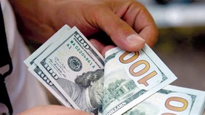 وسط ركود عالمي.. ارتفع الدولار الأمريكي اليوم الإثنين 