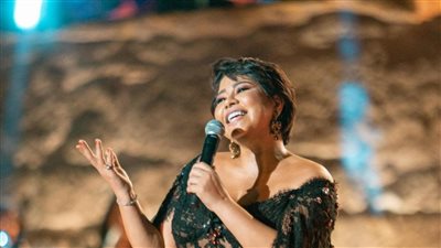 شرين خلال حفل اختتام مهرجان قرطاج الدولي: أشكر الجمهور اللي رجعني تاني للحياة