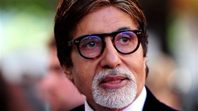 أميتاب باتشان يعلن إصابته بفيروس كورونا للمرة الثانية