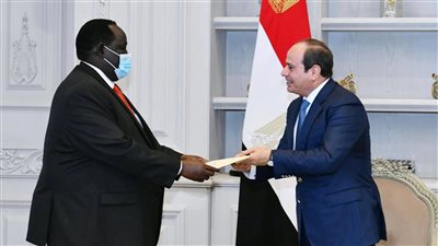  الرئيس السيسي يتلقى رسالة من رئيس جنوب السودان سلفا كير 