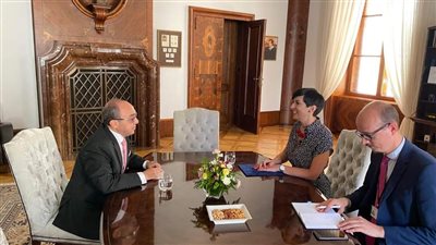 السفير المصري ببراج يلتقي رئيسة البرلمان التشيكي