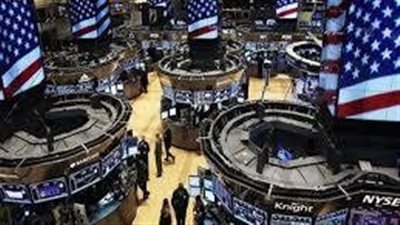مؤشرات الأسهم الرئيسية في بورصة وول ستريت الأمريكية تغلق على تراجع حاد 
