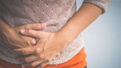 علاج الإمساك والغازات وانتفاخ البطن بـ 3 خطوات فقط