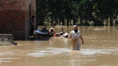 باكستان.. ارتفاع منسوب المياه في بعض الأنهار إثر الأمطار الغزيرة