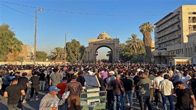 العراق.. استمرار الاشتباكات بالمنطقة الخضراء والجيش العراقي يتدخل