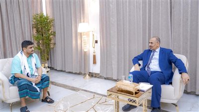 اليمن.. الزُبيدي يدعو لتذليل الصعوبات وتقديم كافة أوجه الدعم للأجهزة الأمنية بأبين