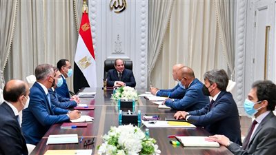 الرئيس السيسي يتابع نشاط شركة إيني الإيطالية في استكشاف وإنتاج الغاز والبترول في مصر