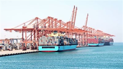  عُمان.. تصدير أول شحنة من الأمونيا للأسواق العالمية عبر ميناء صلالة