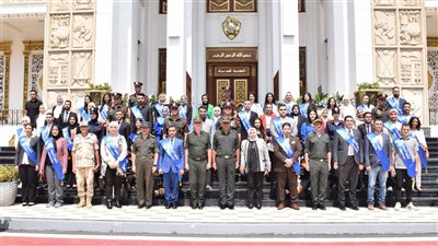 الكلية الحربية تستقبل وفدًا من الملتقى الأول للقيادات الشبابية الإعلامية التابع لوزارة الشباب والرياضة 