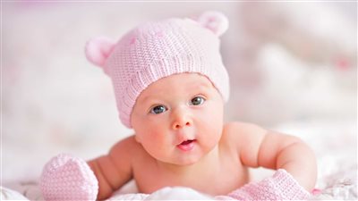 ما هو سبب الارتجاع المعدي عند الرضع؟