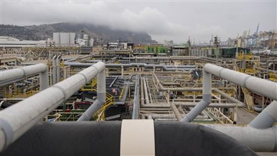 الاتحاد الأوروبى يعمل على فسخ عقود شراء الغاز الروسى في مايو