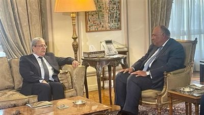 وزير الخارجية المصري يستقبل وزير الشؤون الخارجية والهجرة والتونسيين بالخارج 