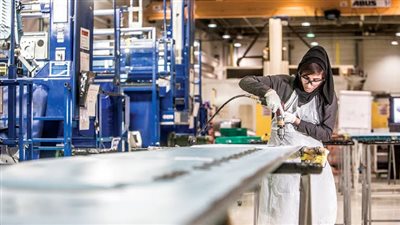 انطلاق أعمال المؤتمر الدولي للمرأة والسلام والأمن في أبوظبي