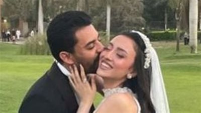 الفنان المصري إسلام جمال يحتفل بزفافه داخل أحد الفنادق الكبرى (صور)