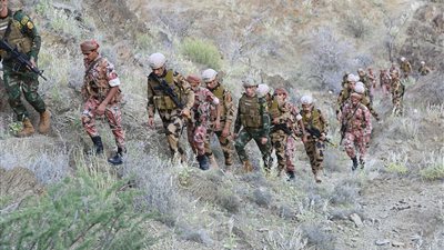 انطلاق تمرين عسكري مشترك بين سلطنة عمان ومصر بالجبل الأخضر