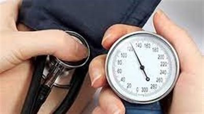 باحثون: ارتفاع ضغط الدم يؤدي إلى تضيق وتصلب الأوعية الدقيقة في الكلى