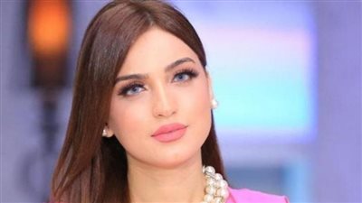 الإعلامية المصرية ياسمين عز تتصدر التريند (الأسباب)