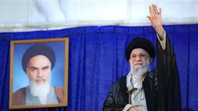 نيويورك تايمز تكشف حقيقة تدهور صحة خامنئي