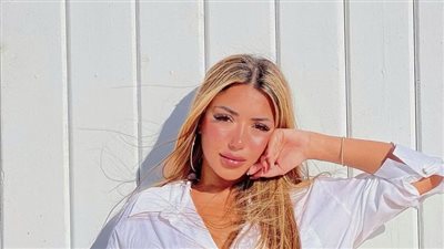 بالأبيض الشفّاف.. الفنانة المصرية سارة سلامة تنشر مجموعة صور جديدة تشعل مواقع التواصل