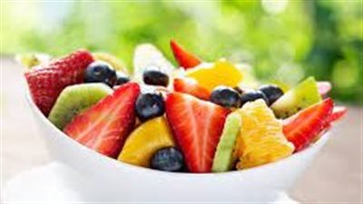 دراسة جديدة: تناول الفاكهة والخضروات وممارسة الرياضة يزيدا من مستويات السعادة 