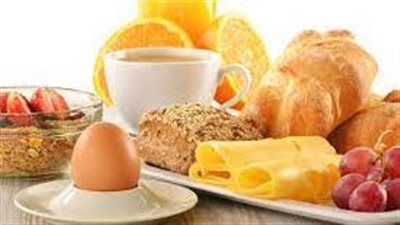 خبير يكشف الأطعمة التي يجب أن نتجنبها في وجبة الإفطار من أجل إنقاص الوزن