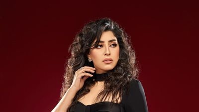 الفنانة المصرية أيتن عامر تخطف الأنظار على مواقع التواصل (صور)