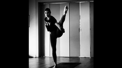 مجددًا.. الممثلة المصرية ياسمين صبري تنشر أحدث صورها في 