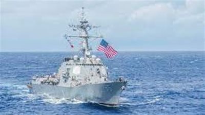 سفينة حربية تابعة للبحرية الأمريكية وفرقاطة كندية تنفذان عبورا روتينيا لمضيق تايوان