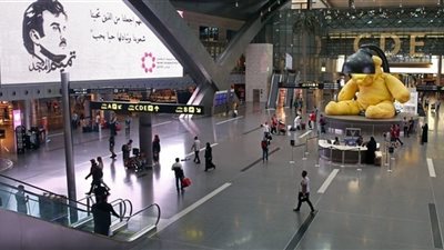 الداخلية القطرية: تعليق دخول جميع الزائرين اعتبارًا نوفمبر المقبل