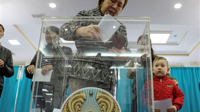 كازاخستان تقرر إجراء انتخابات رئاسية مبكرة 20 نوفمبر المقبل 