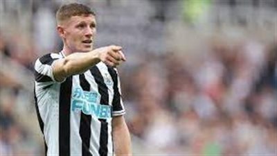 أندرسون يوقع عقد طويل الأجل مع نيوكاسل الإنجليزي