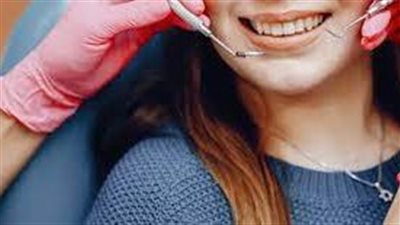 التهاب جذر السن له أسباب عدة.. طبيبي يوضحها